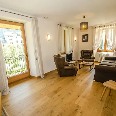 A Proche Pistes Avec Balcon Et Wifi - Fr-1-343-194 Chamonix