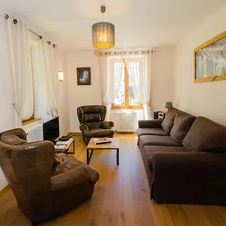 à Proche Pistes Avec Balcon Et Wifi - Fr-1-343-194 *